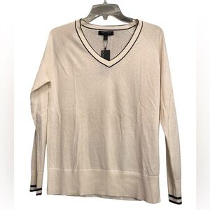 NWT Banana Republic Ivory Silk Cotton V-Neck Sweater